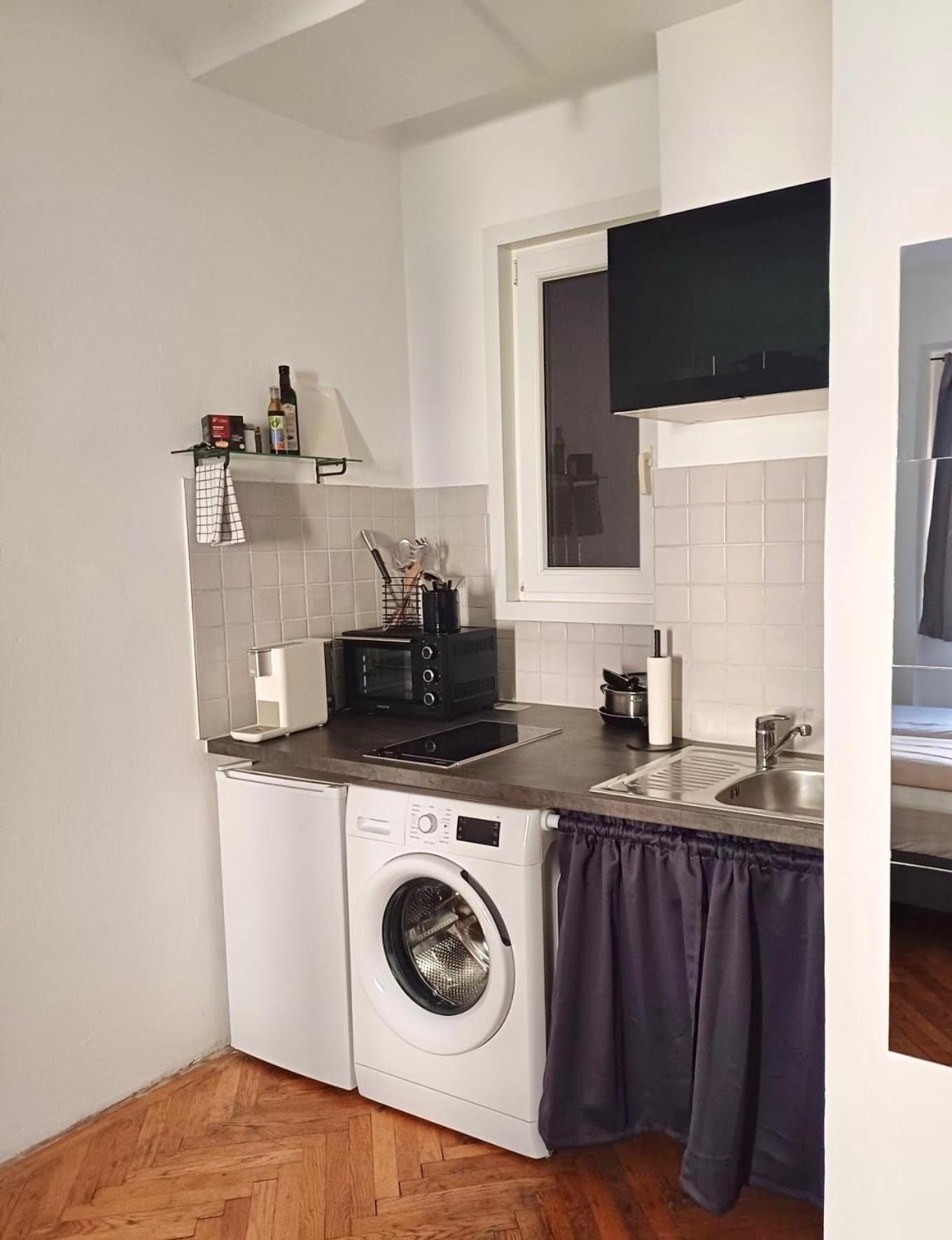 Apartment Lerchenfelder Strasse Vienna Exterior photo